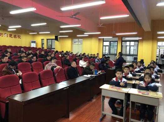 让每一个孩子心里充满阳光——“心灵广雅”走进阳新县