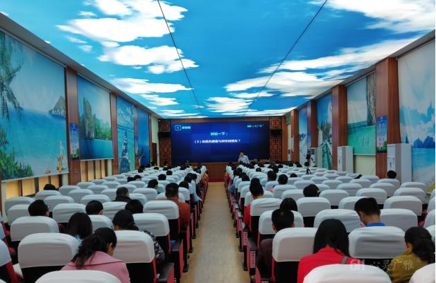 让每一个孩子心里充满阳光——“心灵广雅”走进雷州市