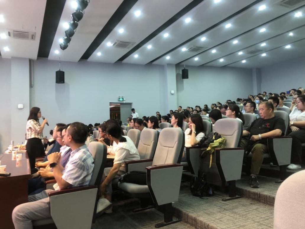 心灵广雅走进汕头市