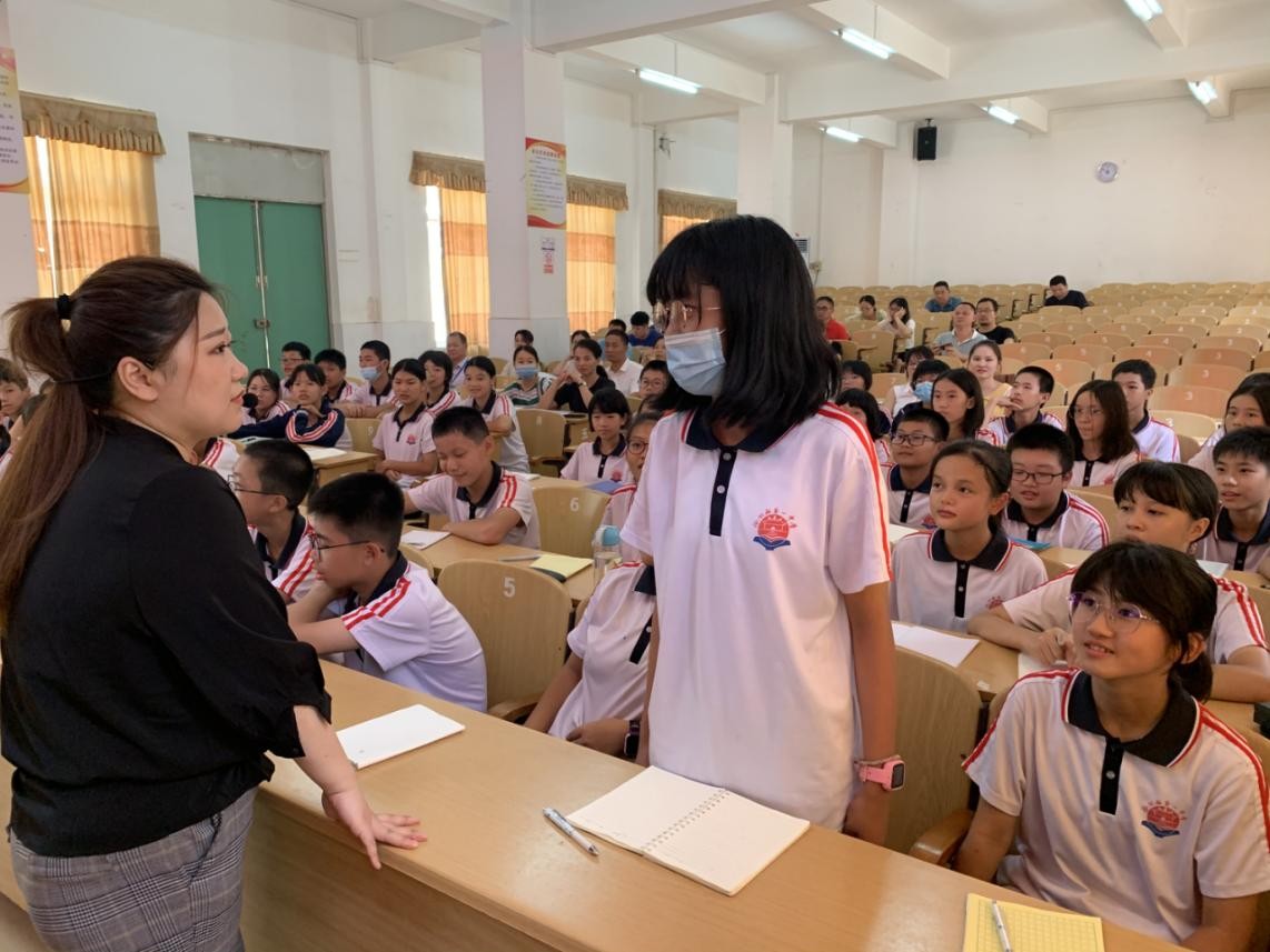 心灵广雅走进徐闻